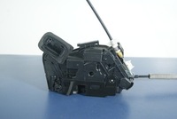 фото thumb №1, Skoda rapid замок лівий задній 5e0839015