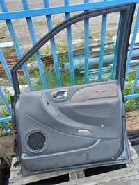 фото thumb №11, Двері праве перед chrysler voyager iv 04 fl eu