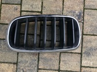 фото thumb №1, Решітка радіатора ліва 20t105-1