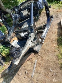 фото thumb №1, Mercedes w213 четверть левая перед порог блок двигателя лонжерон подкрылок