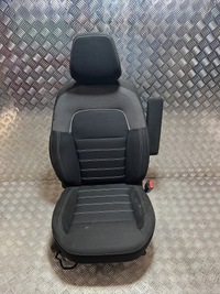 фото thumb №1, Сиденье правый перед dacia sandero iii 21- uk