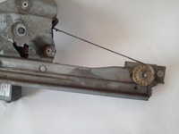 фото thumb №3, Подъемник стекло правый задняя renault captur 13-19