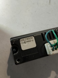 Alfa romeo 146 панель кнопок переключатель аварийная крышка багажника 60629609 orygina Доставка, фото thumb