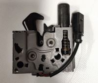 фото thumb №1, Замок капот перед skoda superb 3 iii оригинал 3v0823509c