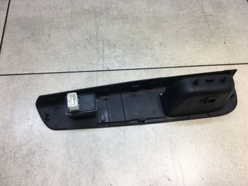 фото thumb №8, Панель скла праві перед kia ceed i 82361-1h000