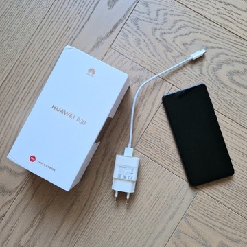 Смартфон Huawei P30 6 ГБ/128 ГБ 4G (LTE) черный ELE-L29