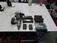 фото thumb №1, Набір стартовий renault clio v 5 2 ключі 237a00157r