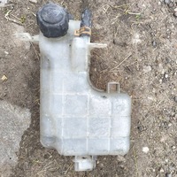фото thumb №1, Бачок розширювальний renault espace iv 2002-2008 2.0 t 8200339746b