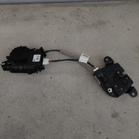 фото thumb №1, Bmw 2 f46 f45 замок кришки доводчик 163672