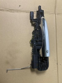 фото thumb №1, Ручка дверь левая перед maserati levante 2016