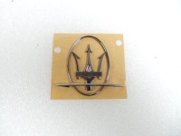 фото thumb №1, Logo емблема лівий maserati levante темний хром