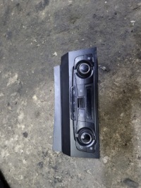 фото thumb №1, Панель обдув кондиционера audi a4 b8 8t2820043s