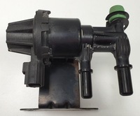 фото thumb №1, Клапан вакуумa aston rapide 4l24-9g641-bb