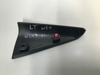 фото thumb №3, Mercedes w247 заглушка трикутник двері лівий задня