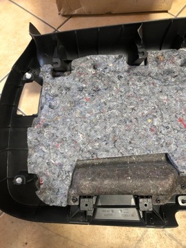 фото thumb №7, Citroen оригінальний номер 96819294zd оббивка багажника c5 iii