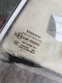 фото thumb №2, Volvo xc90 ii 2015- скло двері задня ліва