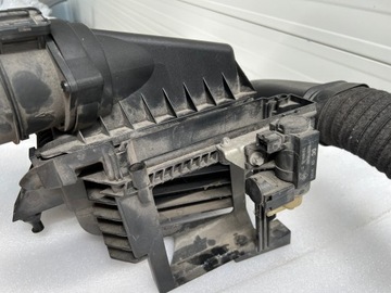 фото thumb №7, Корпус фільтра повітря mercedes a6070900101