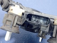 Bmw ix i20 замок доводчик двері задній лівий 5a258c7 Зі Шроту, фото thumb