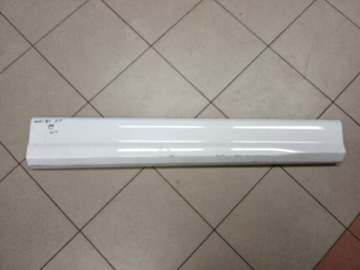 фото thumb №1, Audi q2 81a853960b планка передняя правая
