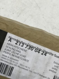 Купити Mercedes e w213 молдинг ущільнювач двері права задній a2137300424, фото thumb