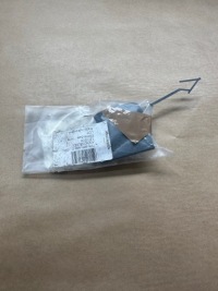 фото thumb №1, Vw touareg заглушка фаркоп задняя 7p6807449c