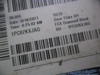 фото thumb №8, Молдинг накладка крила правий задня jeep grand cherokee wk2 1pc82kxjag