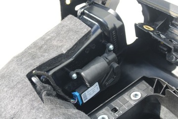 фото thumb №14, Audi tt консоль панель раздаточная капот pulpit 8s2857001 8s2857001b 8s2857