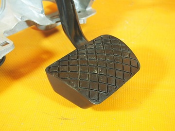 фото thumb №8, Audi a4 8w b9 58km каркас педалі gaz гальмо dsg 8w1723117 / 8w1723523