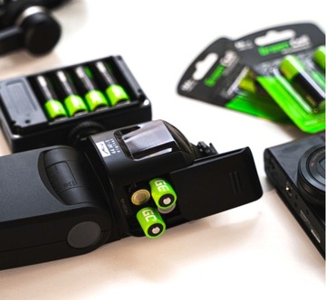 8x AKUMULATORKI PALUSZKI AA R6 2000mAh BATERIE DO ŁADOWANIA LAMP SOLARNYCH