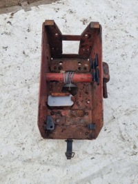 фото thumb №1, Підйомник кронштейн колеса запасного iveco eurocargo