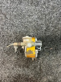 фото thumb №6, Редуктор газа vw phaeton 3.2b 67r013949