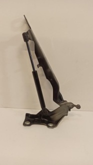 фото thumb №1, Volvo v70 iii s80 петля капот левый 31385810