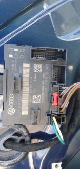 Двері праві перед audi q7 4l lak.lz5c в Україні, фото thumb