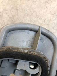 фото thumb №8, Цоколь лампочка пластина задняя оригинальный номер vw polo v правая