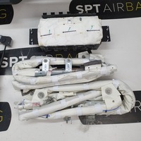 фото thumb №7, Tesla 3 панель консоль подушки ремни подушка безопасности