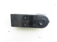 фото thumb №1, Панель окон opel zafira b a05 13209203
