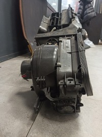 фото thumb №5, Skoda rapid обігрівач kombajn 6q1819515b 6q1820308t