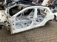 фото thumb №1, Порог полный длинный левый четверть mercedes gla x156 лак 650