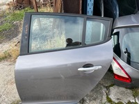 фото thumb №1, Дверь megane iii tekng