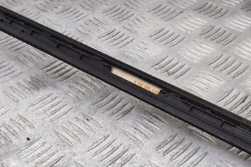 фото thumb №9, Ліва планка вертикальна передній скла mercedes-benz gle w166 a1666901180