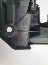 фото thumb №10, Opel mokka b ii 2020 - напрямна кронштейн бампера задня лівий 9835230580