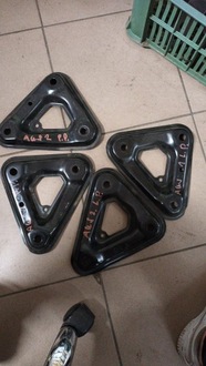 фото thumb №1, Кронштейн кронштейн подрамник правая левая renault austral