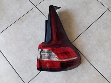 фото thumb №1, Лампа зад - правая - led - renault grand scenic iv