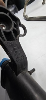 Bmw g31 заливна горловина дроти бака scr adblue 1300776 Недорого, фото thumb