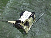 фото thumb №3, Замок двері лівий перед 9 pin mazda tribute