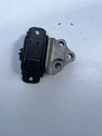 фото thumb №3, Jeep renegade кронштейн подушка коробки 00519385500