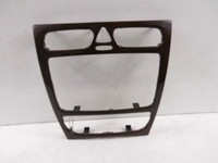 фото thumb №1, Mercedes c w203 консоль рамка радио 2036805239