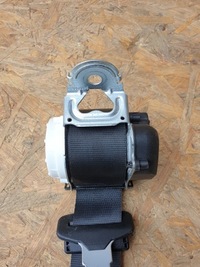 фото thumb №4, Alfa romeo giulia pas безпеки задня середній