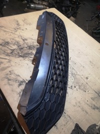 фото thumb №1, Iveco daily vi 6 14-19 решётка радиатора решётка радиатора бампера