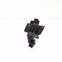 фото thumb №11, Audi a4 b9 лівий нижній кронштейн радіатора 8w0807333a oem